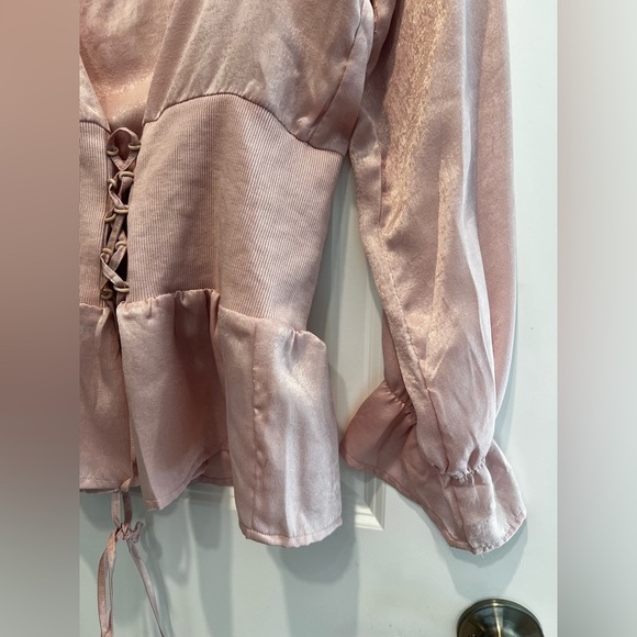 Eight Paris Pink Long Sleeve Blouse Size Medium - Picture 11 of 12